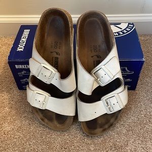 White Arizona Birkenstocks (size 39)
